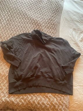 aerie oversized fit XL sweater with pockets